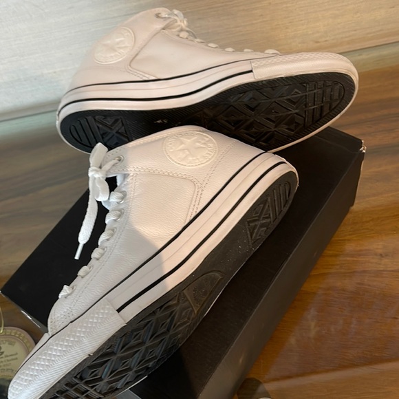 CHUCK TAYLOR HIGH STREET MID LEATHER - MENS - Picture 4 of 4